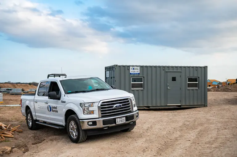Contenedores para almacenamiento de United Rentals
