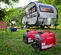 Generador portátil de 2,000 – 2,400 W, a gasolina HONDA rojo y negro