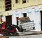 Cargador sobre orugas compacto de 600 – 1,100 lb TORO rojo y negro