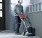 Esmeril para concreto manual, cabeza individual, eléctrico HUSQVARNA naranja, plateado y negro