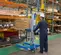 Elevador de materiales, 700 – 1,000 lb, 6 – 12 ft, manual GENIE azul y plateado
