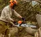 Sierra de cadena, 20 in, a gasolina STIHL naranja, gris y negra
