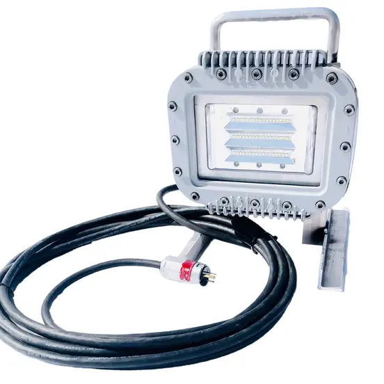 Luz de trabajo portátil, 70 W, a prueba de explosiones Worksite plateada