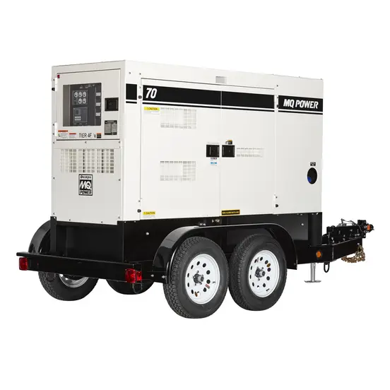 Generador remolcable de 56 – 64 kW, diésel de nivel 4 MULTIQUIP blanco y negro