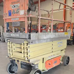 Elevador de tijera JLG 3246ES 2015