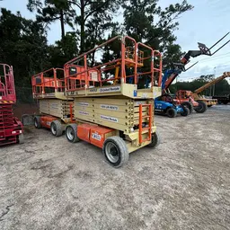 Elevador de tijera JLG 4069LE 2016