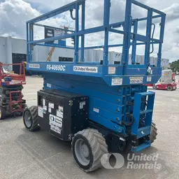 Elevador de tijera Genie GS-4069DC 2016