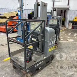 2016 JLG 20MVL Self-Propelled One-Person Lift